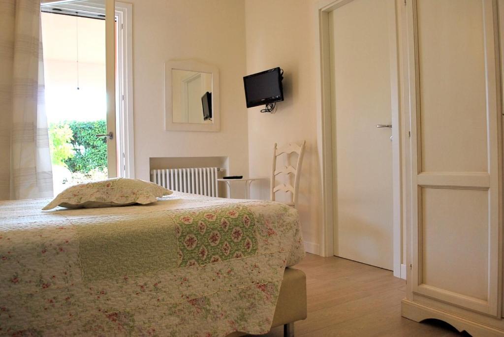 B&B Villa Bianca Sona Exterior photo